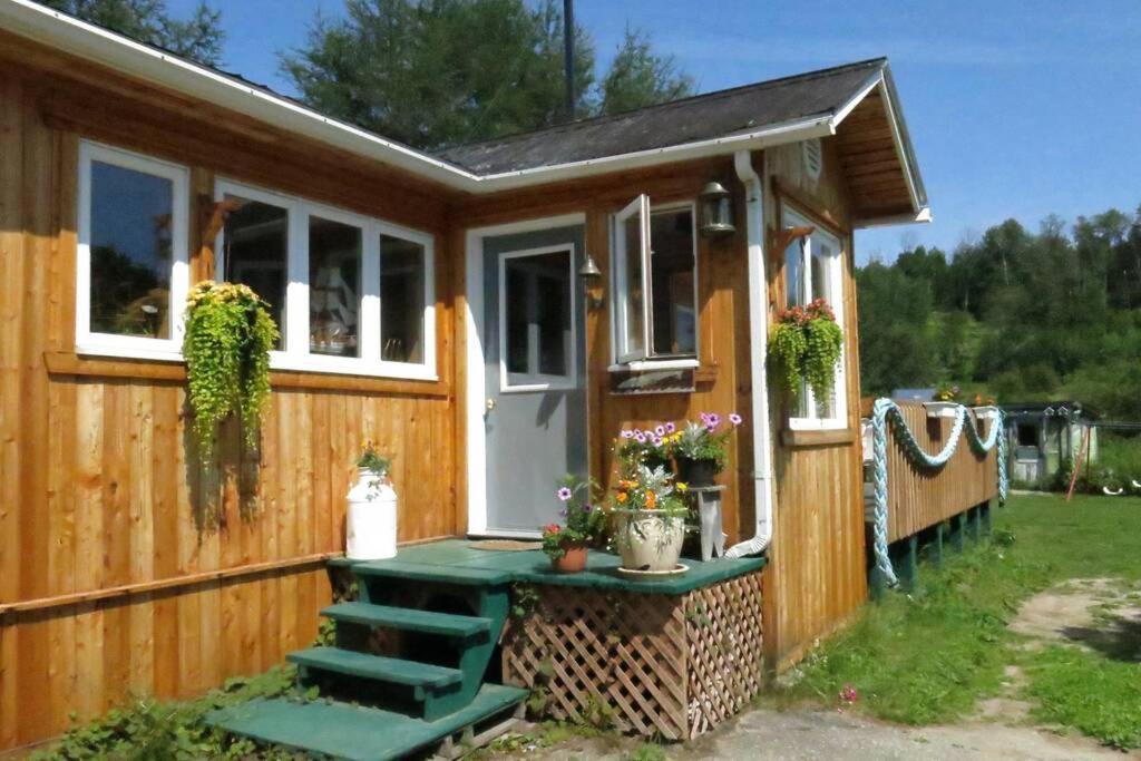 La Maison Du Capitaine Tadoussac Eksteriør bilde